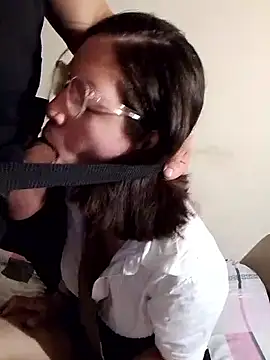 AmazingFuckCam online show from May 17, 2026, 10:33 am