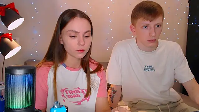 juliaanddima online show from January 20, 2025, 9:22 pm