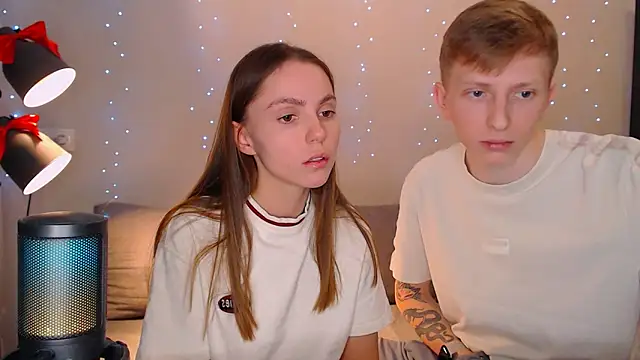 juliaanddima online show from January 22, 2025, 11:10 pm