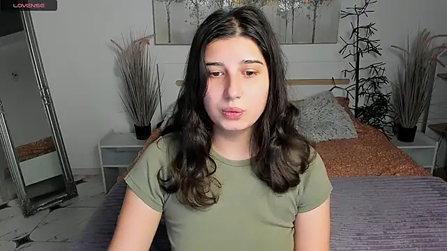 Linda EX online show from December 6, 2024, 7:32 am