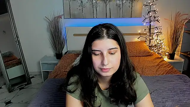 Linda EX online show from December 6, 2024, 10:38 am