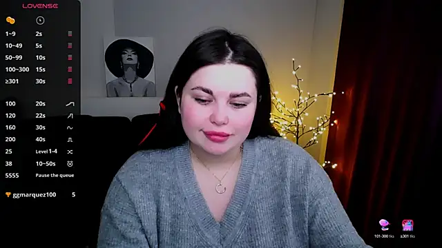 Emily Mo online show from February 7, 2025, 6:35 am