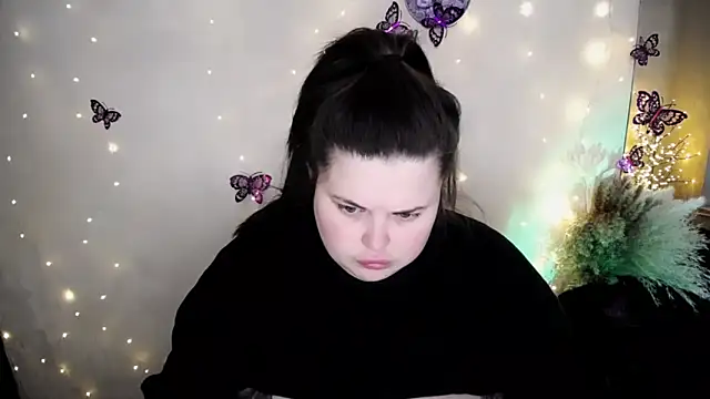 Emily Mo online show from February 10, 2026, 6:50 am