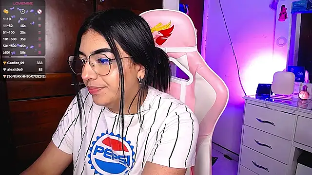 eva six online show from March 14, 2025, 2:42 am