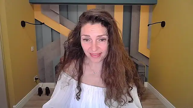 EllaLong online show from January 14, 2025, 12:45 pm