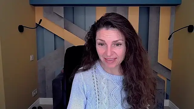 EllaLong online show from October 24, 2025, 11:39 am