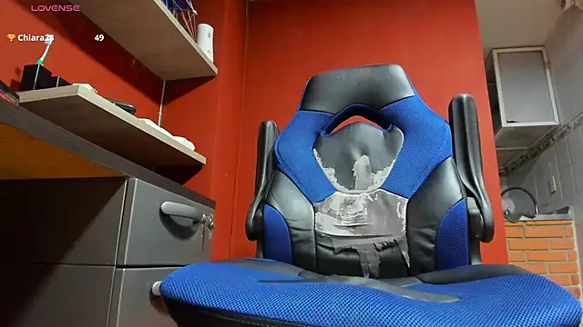 Maxi TheBigDaddy online show from March 6, 2025, 7:32 pm