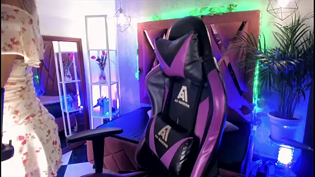 Megan inked online show from February 19, 2025, 3:50 am