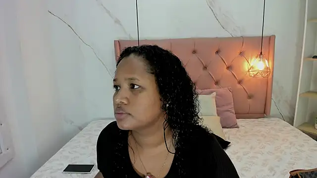 Belle Brunette online show from March 22, 2025, 9:31 pm