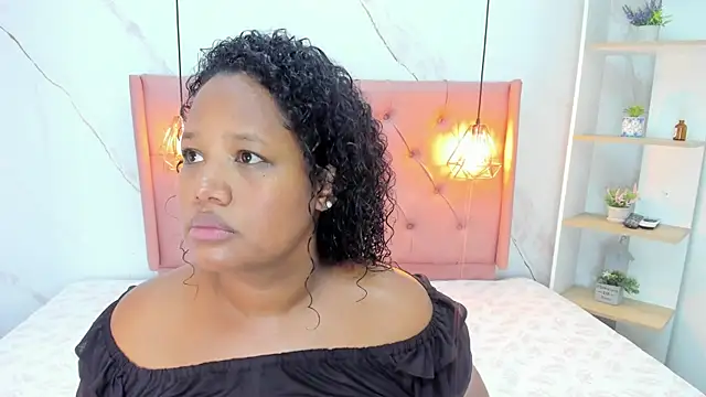 Belle Brunette online show from October 15, 2025, 9:26 pm