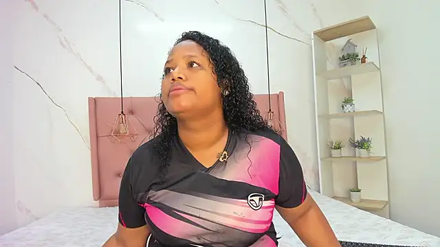 Belle Brunette online show from March 7, 2026, 11:29 am