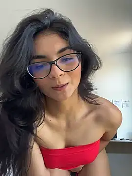Snapshot of Cat2525 chatting on February 1, 2025, 7:23 pm Cat2525 online show from February 1, 2025, 7:23 pm
