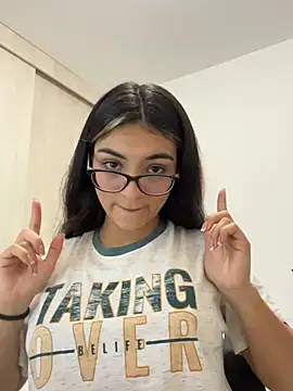 Snapshot of Cat2525 chatting on January 31, 2026, 10:08 pm Cat2525 online show from January 31, 2026, 10:08 pm