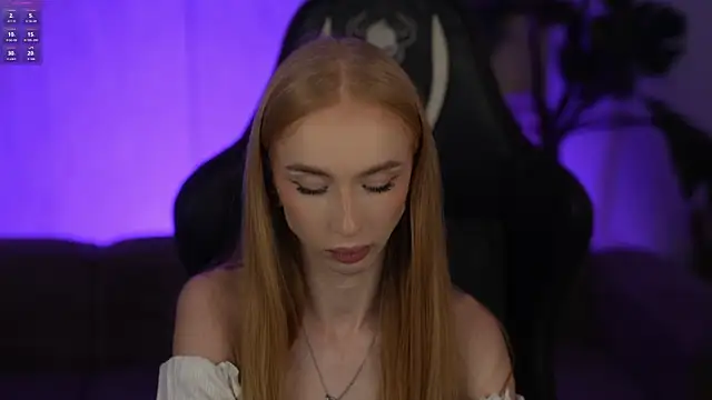 Amelia Blaze online show from November 22, 2025, 3:38 am