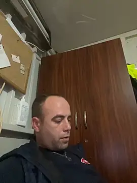 Snapshot of mustican422 chatting on January 5, 2025, 5:51 pm mustican422 online show from January 5, 2025, 5:51 pm