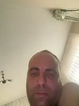 Snapshot of mustican422 chatting on January 26, 2025, 5:13 am mustican422 online show from January 26, 2025, 5:13 am