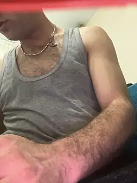 Snapshot of mustican422 chatting on February 2, 2025, 8:08 pm mustican422 online show from February 2, 2025, 8:08 pm