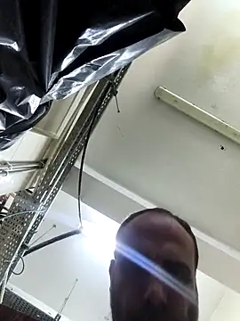 Snapshot of mustican422 chatting on October 4, 2025, 1:09 pm mustican422 online show from October 4, 2025, 1:09 pm