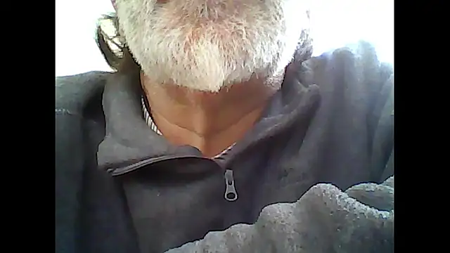 xcimeru online show from February 3, 2026, 4:56 pm