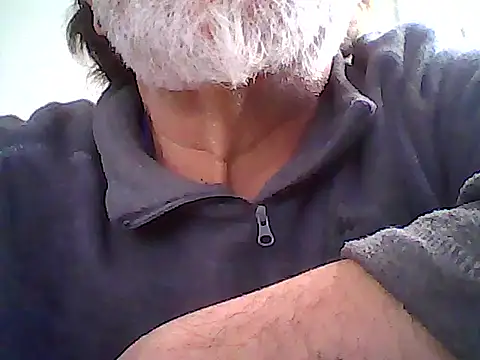 xcimeru online show from February 11, 2026, 2:44 pm