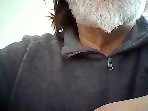 xcimeru online show from April 10, 2026, 7:02 am