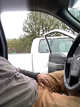 Snapshot of Themechanic420 chatting on January 29, 2025, 10:53 pm Themechanic420 online show from January 29, 2025, 10:53 pm