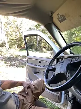 Snapshot of Themechanic420 chatting on October 16, 2025, 3:24 pm Themechanic420 online show from October 16, 2025, 3:24 pm