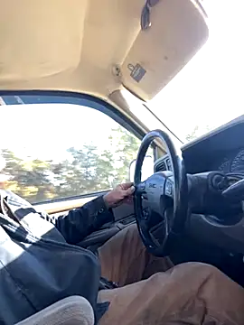 Snapshot of Themechanic420 chatting on November 10, 2025, 9:03 pm Themechanic420 online show from November 10, 2025, 9:03 pm