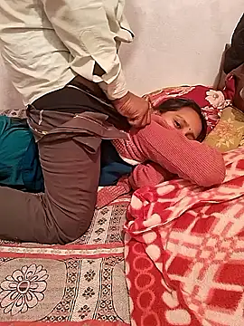 Snapshot of Rani019 chatting on December 15, 2025, 5:39 pm Rani019 online show from December 15, 2025, 5:39 pm