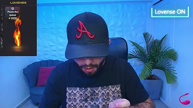 jhon bear03 online show from March 8, 2025, 11:27 am