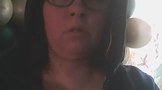 deluxpussy online show from February 26, 2025, 9:10 am