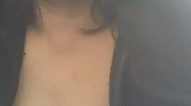 deluxpussy online show from March 4, 2025, 10:02 am