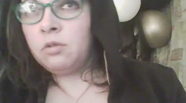 deluxpussy online show from March 4, 2025, 7:54 pm