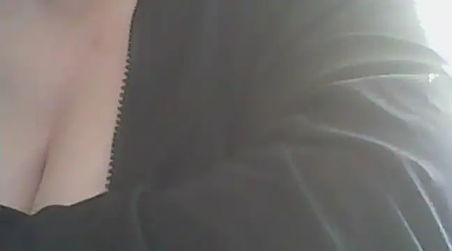 deluxpussy online show from March 19, 2025, 7:07 am