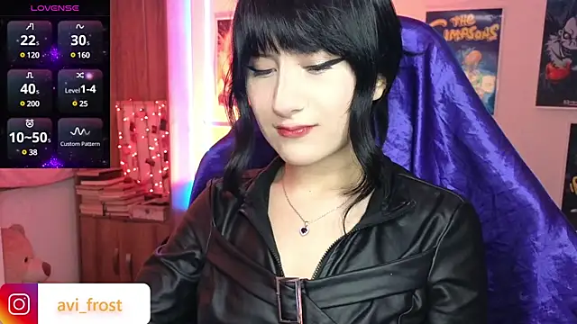 Snapshot of avi_frost chatting on March 23, 2025, 6:47 am avi frost online show from March 23, 2025, 6:47 am