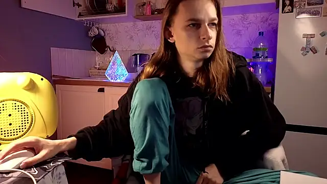 Frank Fraer online show from September 29, 2025, 7:30 pm