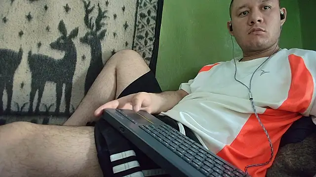 sweet cock28 online show from March 9, 2026, 3:27 pm