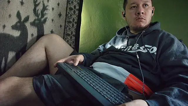 sweet cock28 online show from March 29, 2026, 2:17 pm