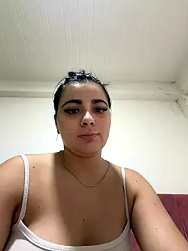 Natasha  Blue online show from December 3, 2025, 5:00 pm