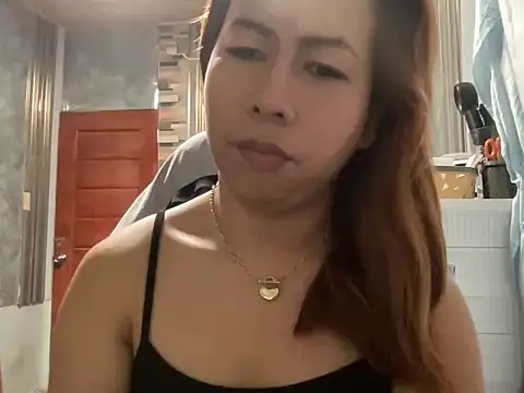 UrLove Marga online show from April 2, 2026, 10:29 pm