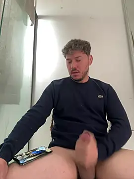 guaposexyh0t online show from May 13, 2026, 5:32 pm