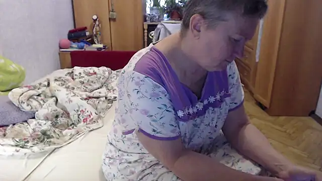 zarinafonliberman online show from October 4, 2025, 6:33 am