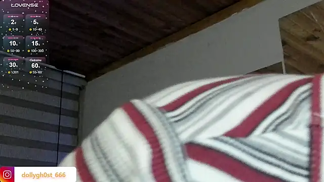 natasha logan  online show from March 17, 2026, 4:06 am