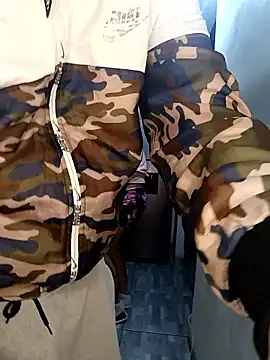 catire2323 online show from January 14, 2026, 1:44 am