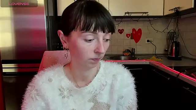 TayanaJons online show from February 3, 2025, 7:51 am