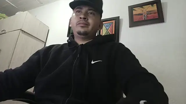 myke andrade online show from September 16, 2025, 4:24 am