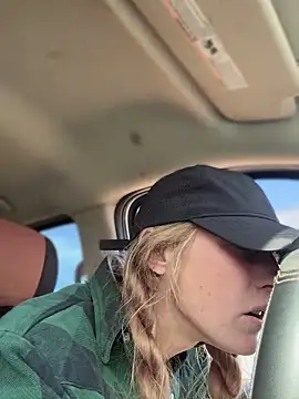 GoldenFlameGoddess online show from March 28, 2026, 5:01 pm