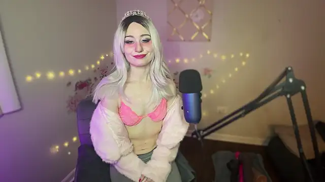 Snapshot of Starr1123 chatting on December 3, 2025, 4:53 am Starr1123 online show from December 3, 2025, 4:53 am