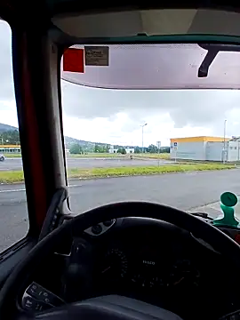 LOUCO4SEX69 online show from April 29, 2026, 12:31 pm