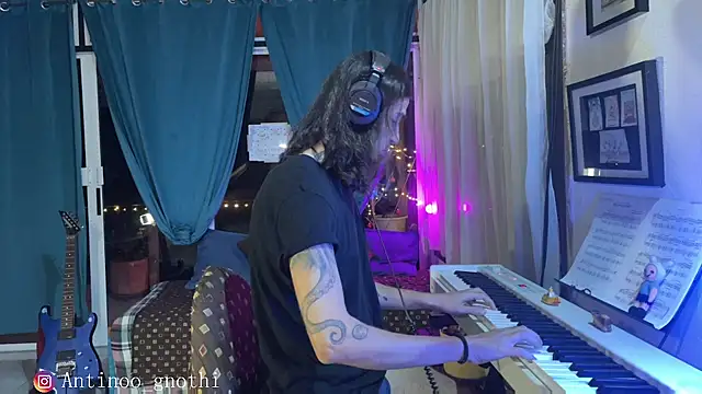 Snapshot of Antinoo_Gnothi chatting on December 2, 2024, 2:31 am Antinoo Gnothi online show from December 2, 2024, 2:31 am